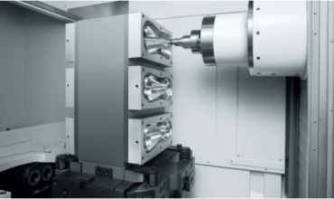 HMC (Horizontal Machining Center)