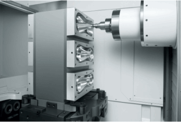 HMC (Horizontal Machining Center)